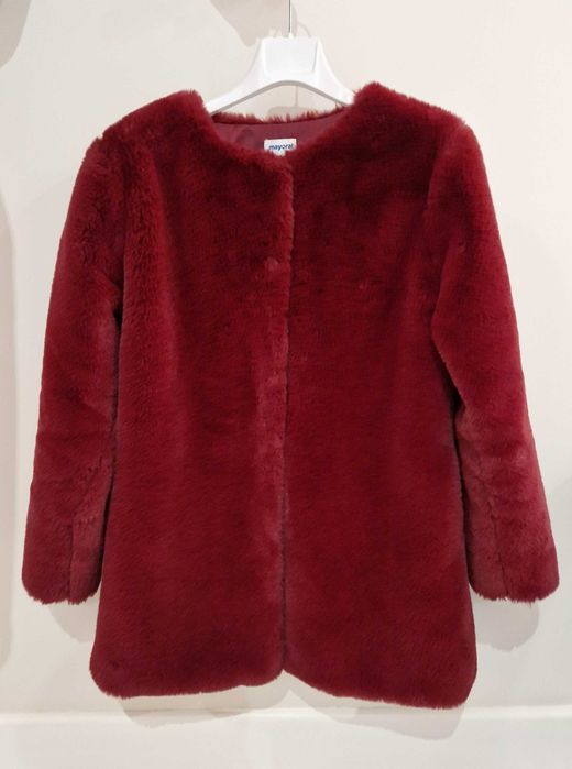 Шубка на девочку. Mayoral.
