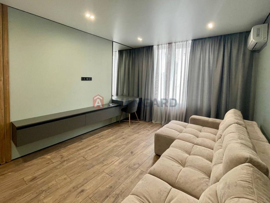 Прев'ю фото 2