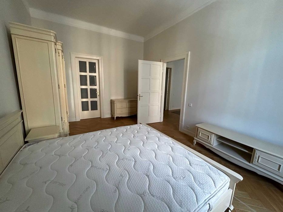 вул. Стецька-Саксаганського. Центр Львова. Світло НЕ вимикають. Оренда