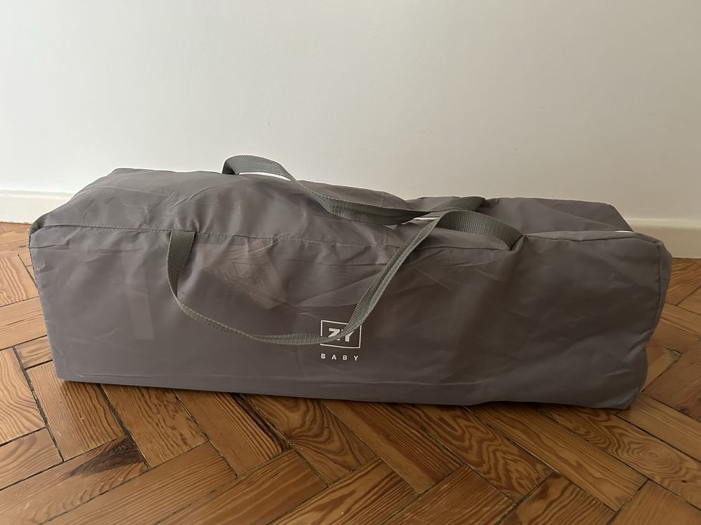 Berço cama de viagem Zippy com nível intermédio oferta colchão