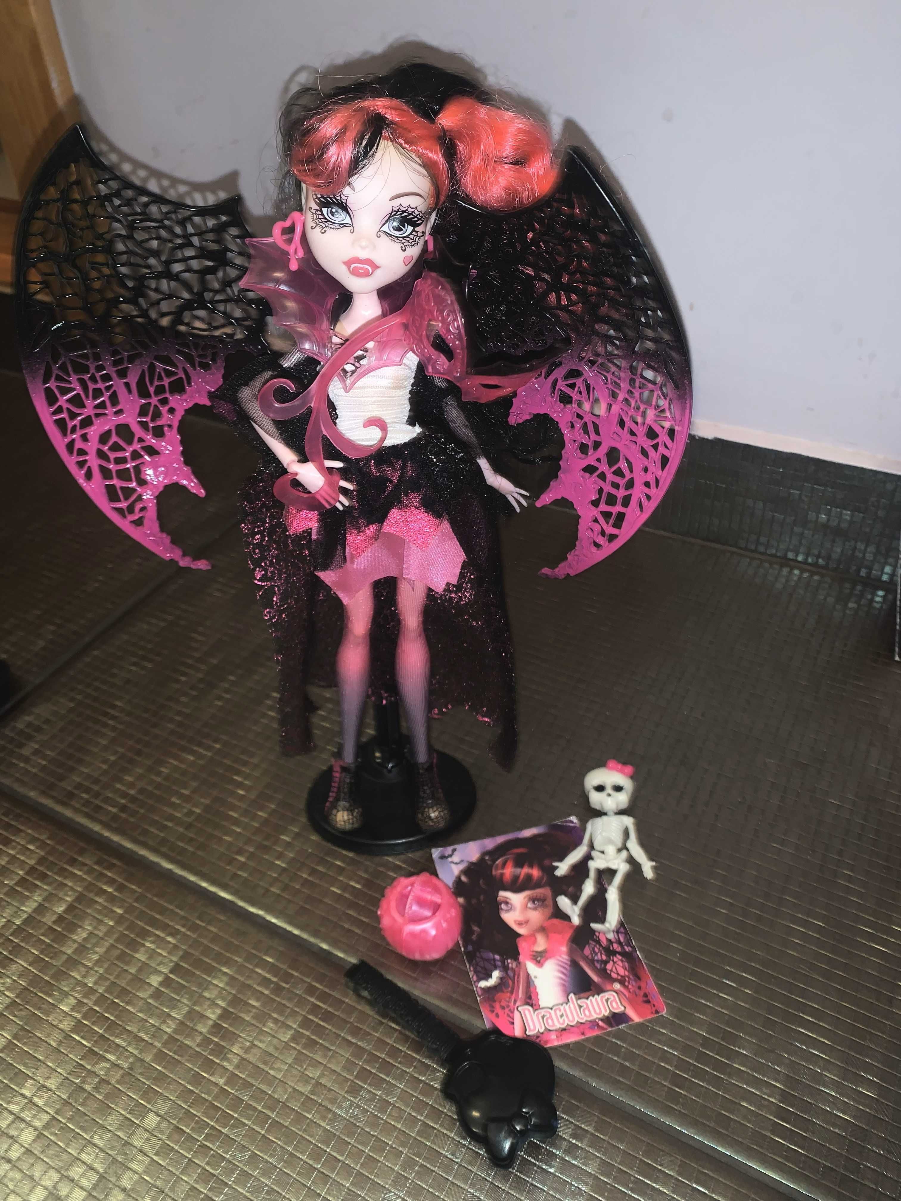 Кукла Monster High Draculaura Ghouls Rule