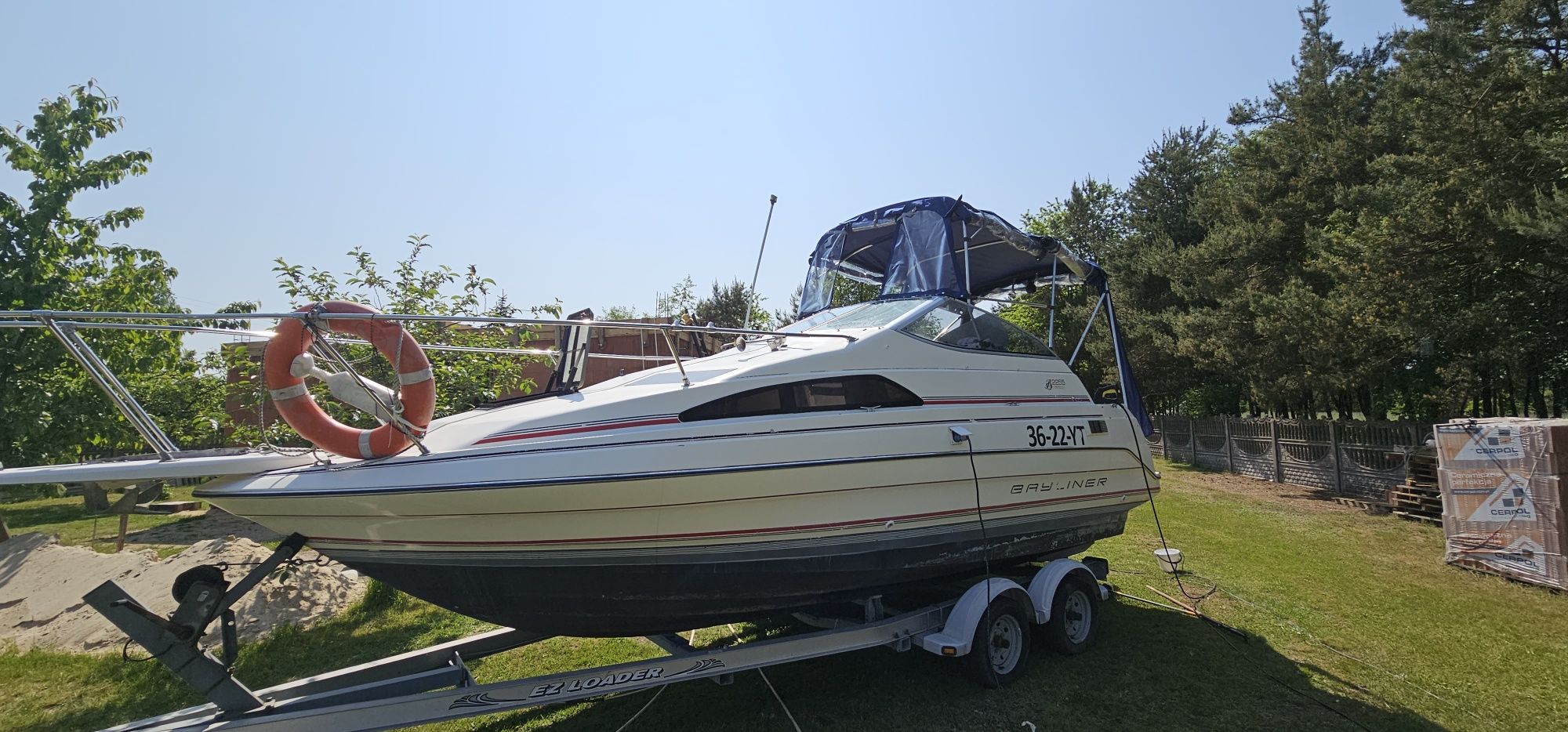 Motorówka Jacht Bayliner 2255 Sunbird 5,7
