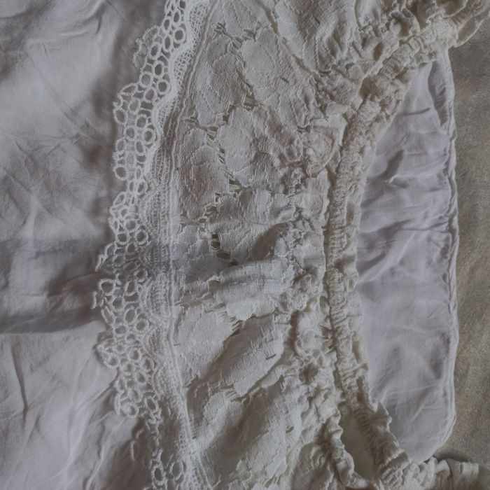 Bluzka damska z koronką