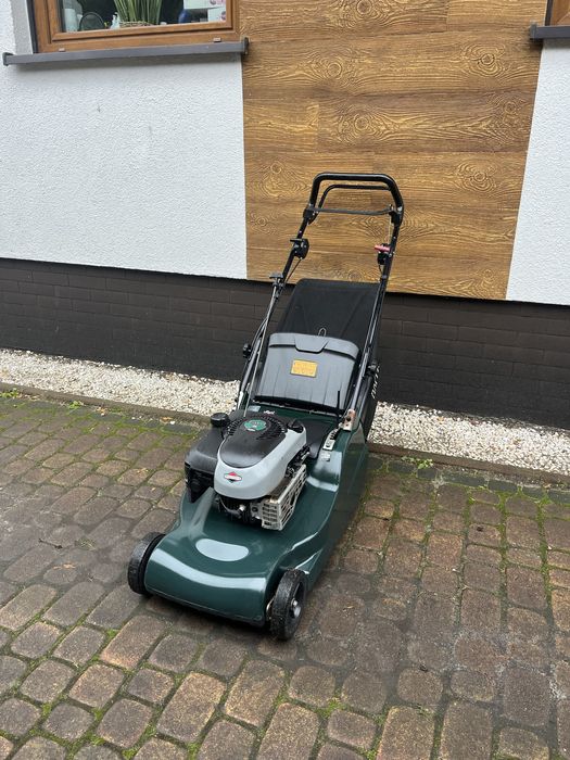 Kosiarka spalinowa z napędem