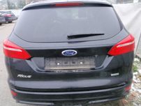Ford Focus MK3 Lift Kombi klapa tył tylna kolor JF