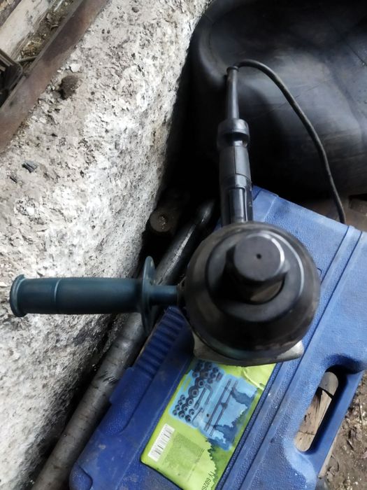 Гайковерт Makita TW1000