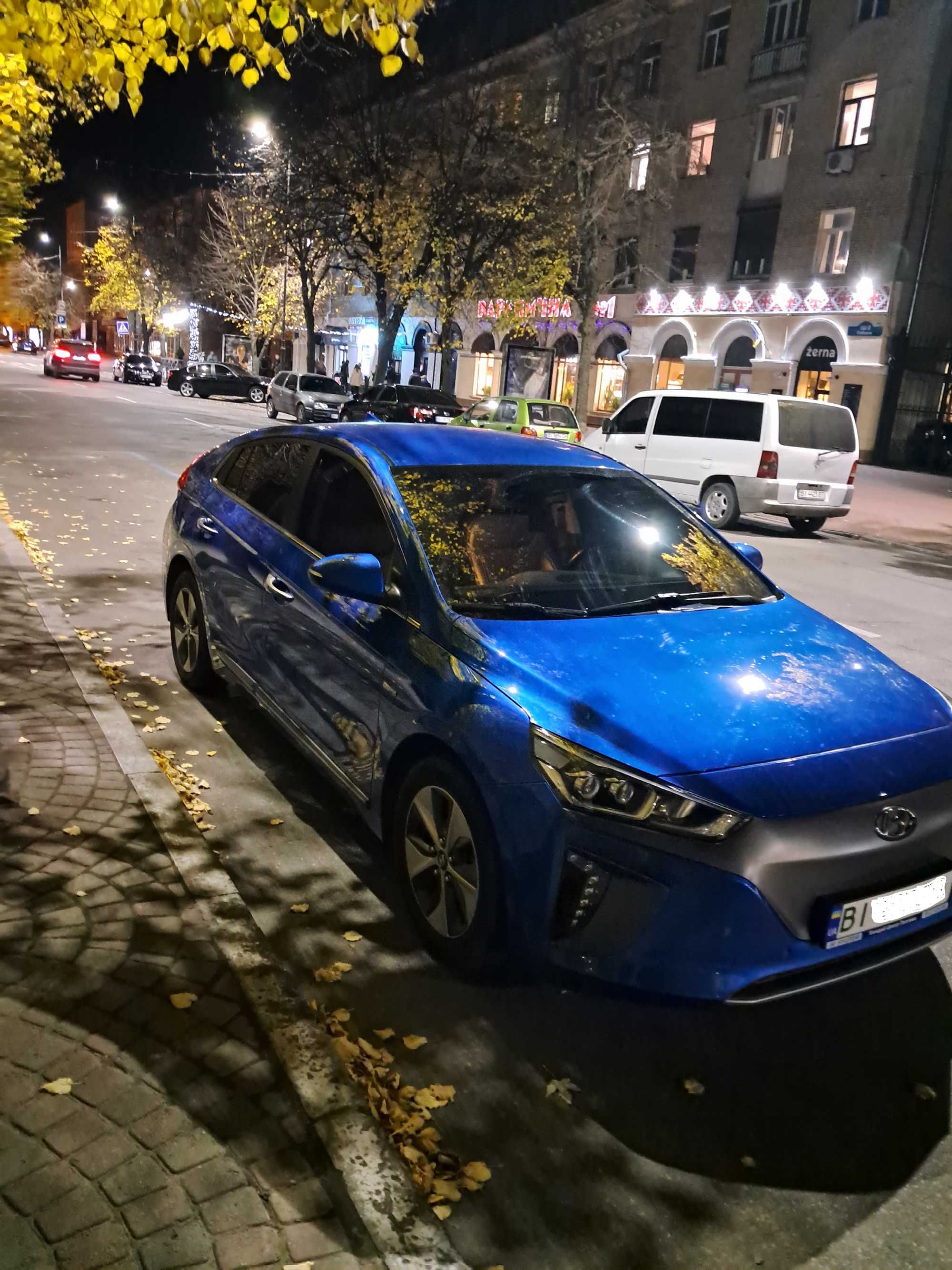 Hyundai Ioniq 2016   250км. хода.