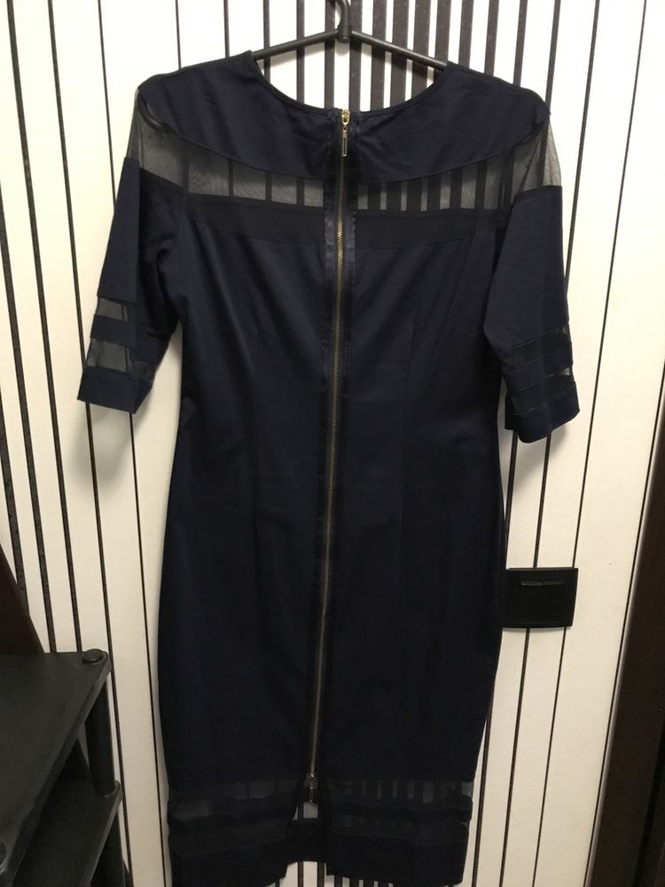 Продам платье Antje,темно-синего цвета 46 размер
