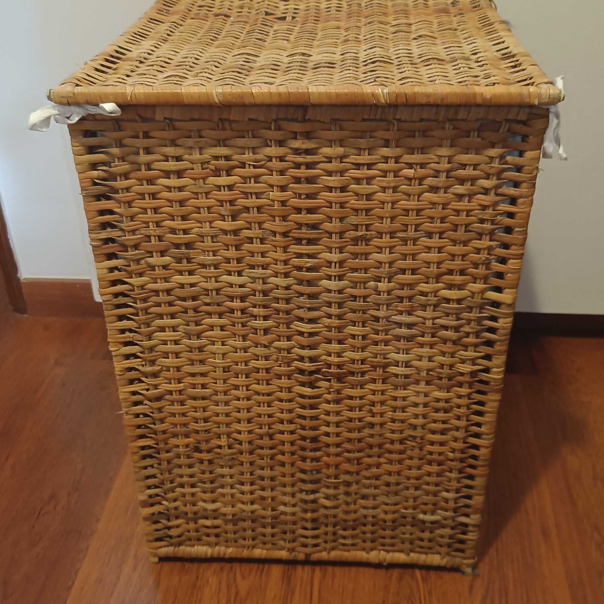 Cesto de roupa suja IKEA BRANÄS