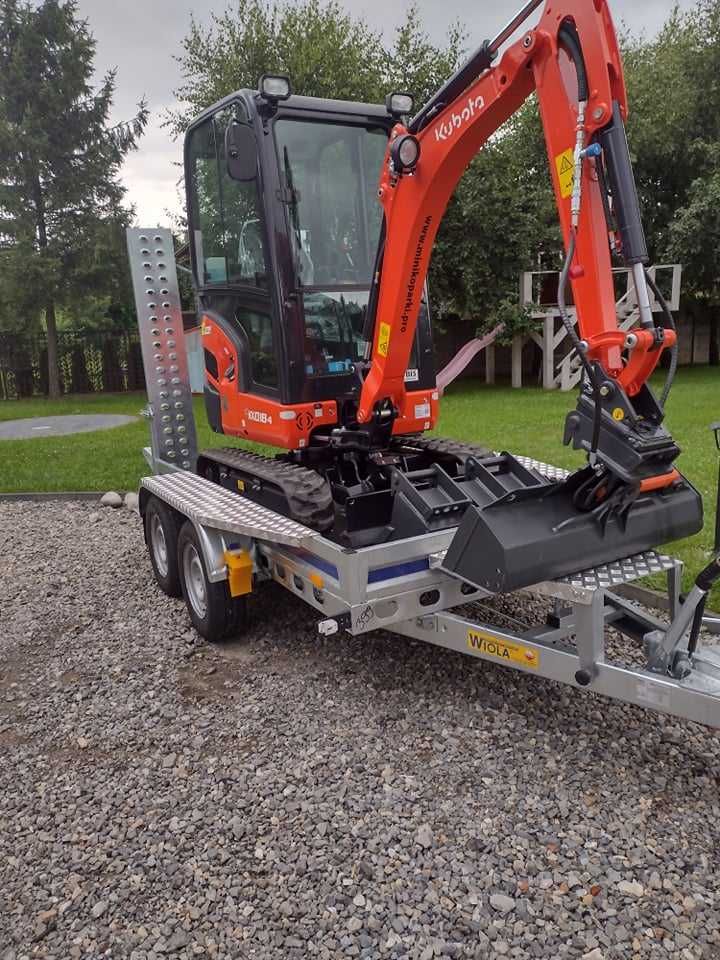 roboty ziemne minikoparka koparko-ładowarka wywrotka 3.5 t  usługi