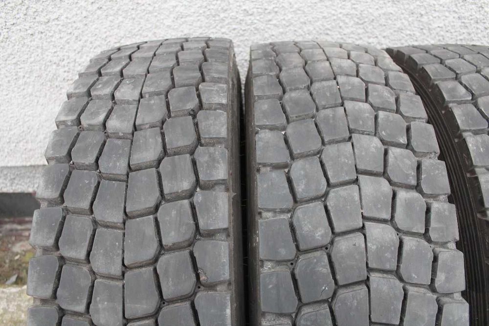 4x Michelin X Multi 275/80R22,5 - 275 80 R22,5 15 mm 2019 r.