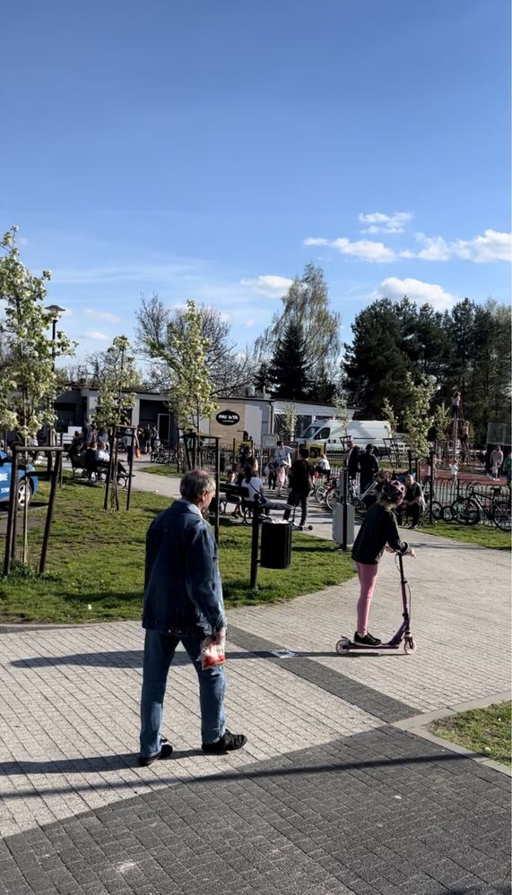 Miejsce na food truck, działka, foodcourt, jezioro