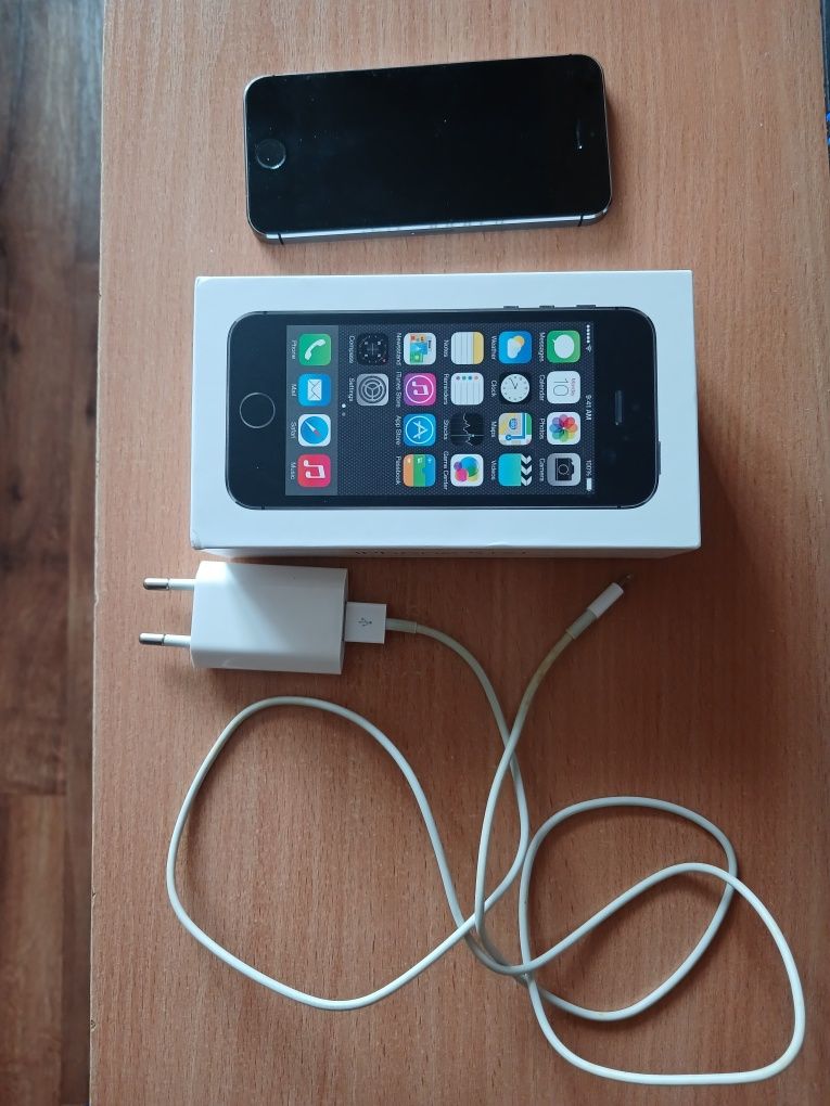 Продається IPhone 5s