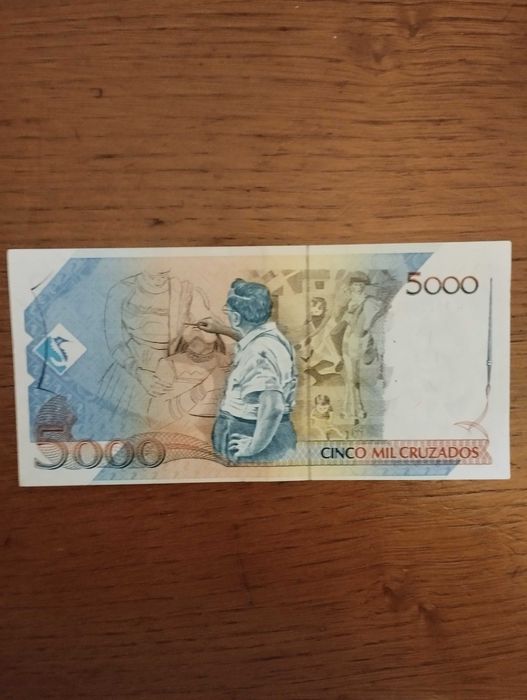 Vendo nota de 5000 cruzados Em bom estado,