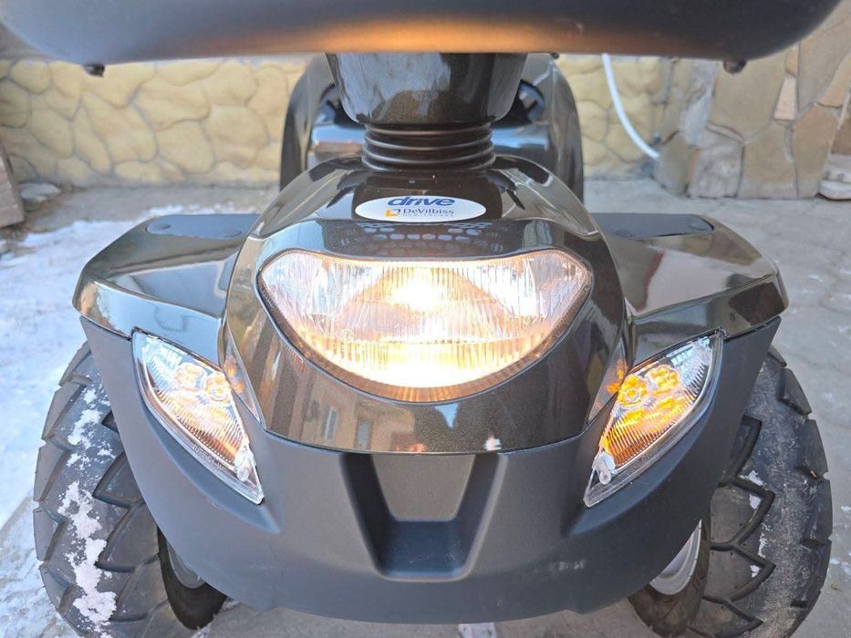 Електроскутер DRIVE ST5D привезений з Німеччини