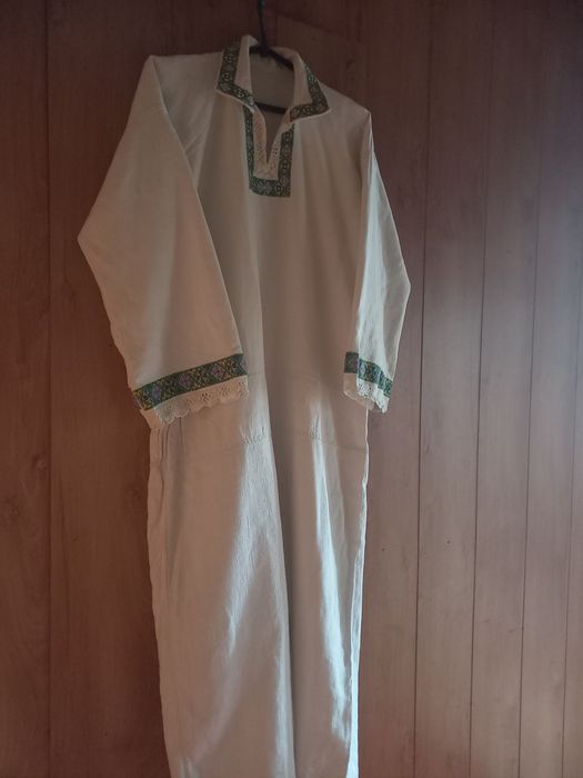 Вишиванка жіноча старовинна буковинська