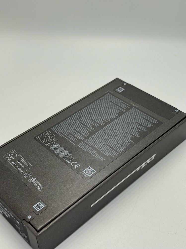 Samsung S25 Edge 12/256gb black Piotrkowska 136 w bramie 3499zl