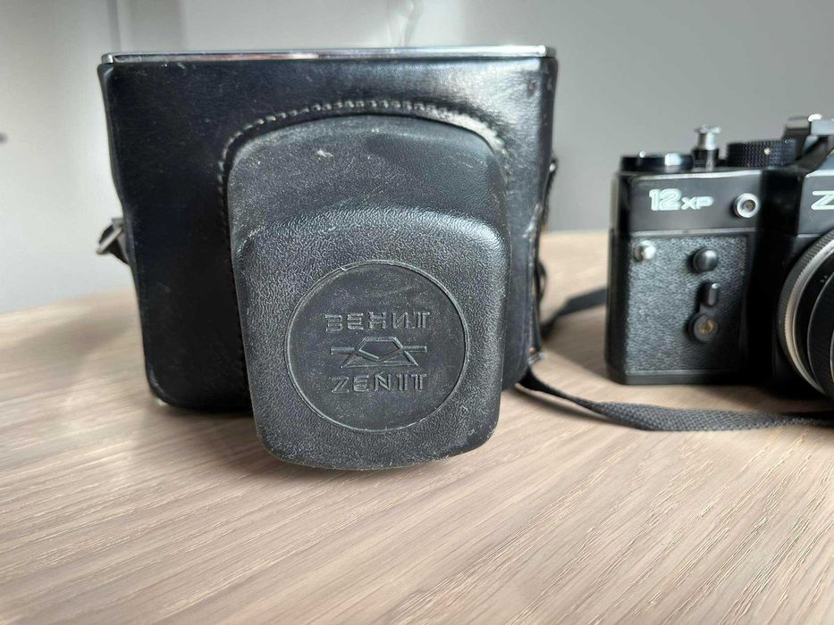 Aparat fotograficzny Zenit 12 XP, zestaw, obiektywy