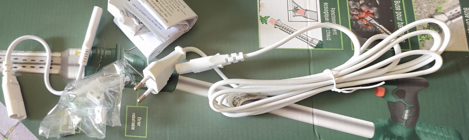 NOWA Listwa oświetleniowa Livarno LUX 4 LED podszafkowa LED 9,5W