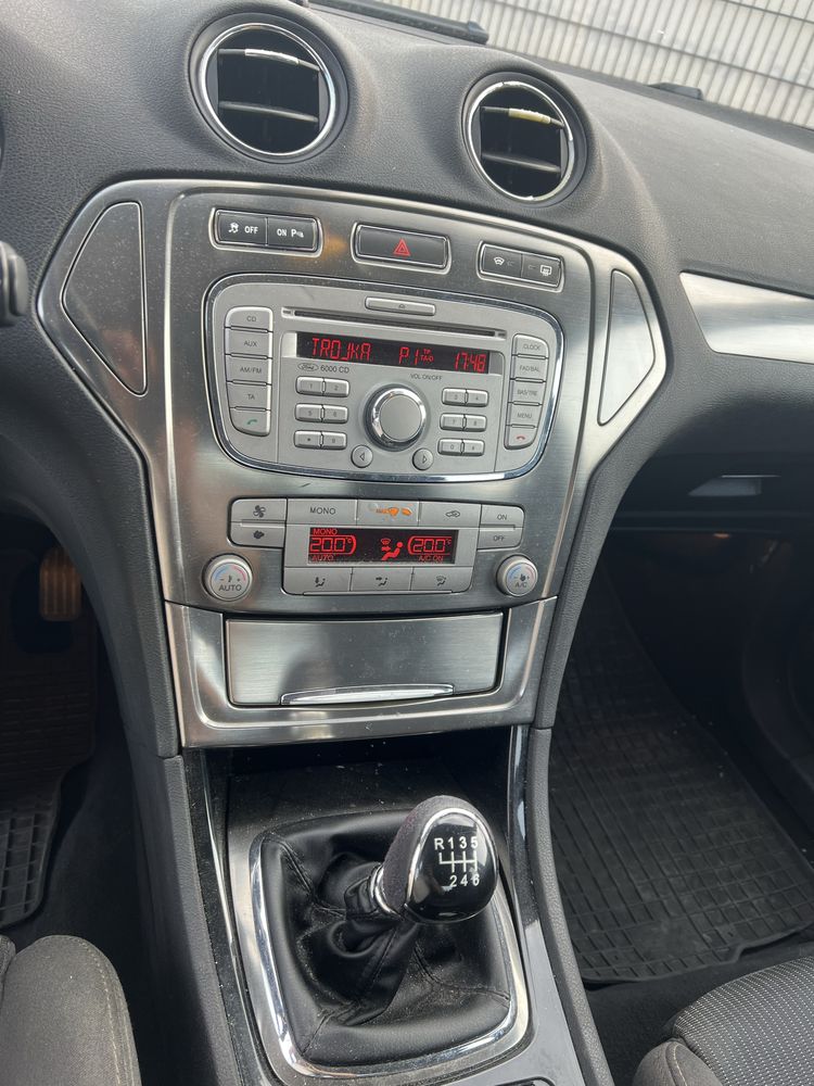 Ford Mondeo uszkodzony odpala jeździ silnik po remoncie