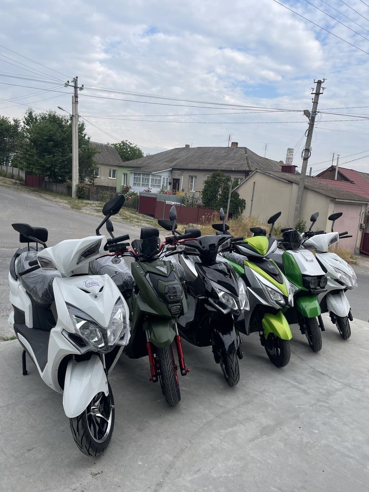 Доставка безкоштовна електроскутер 1500w Їdemo corso Fada