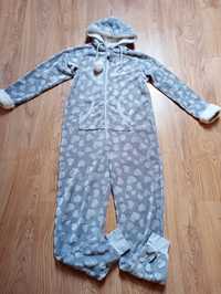 Piżama kombinezon onesie w serca