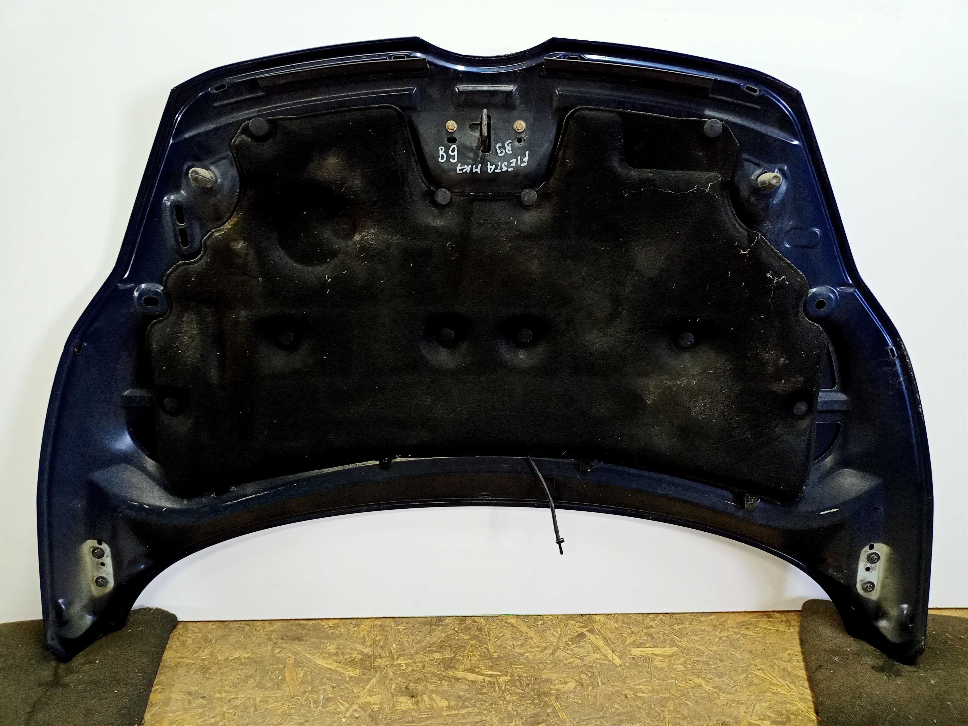 Ford Fiesta MK7 maska przód przednia kolor B9 granatowa oryginał