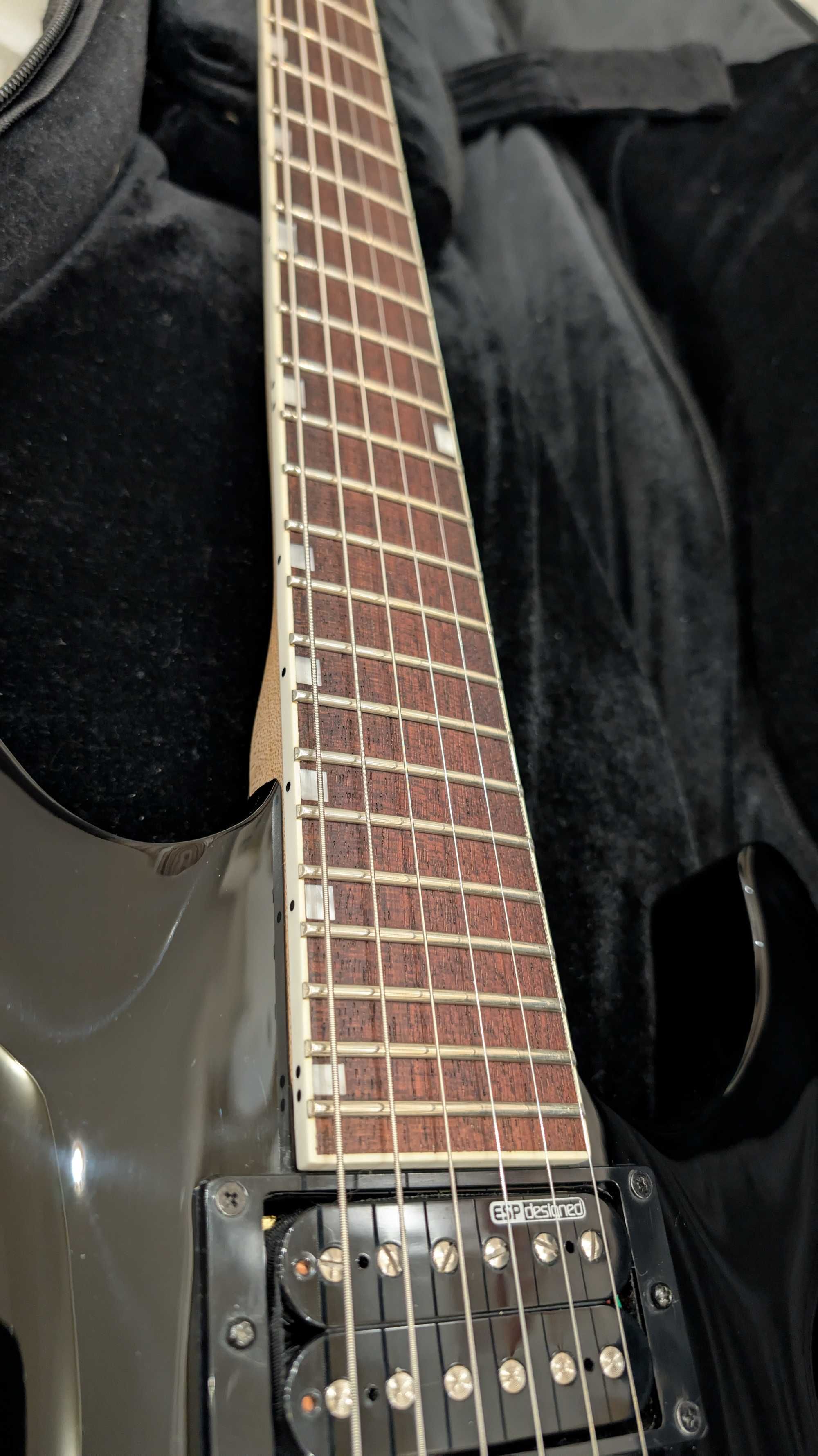 Продам Електрогітара LTD MH-200