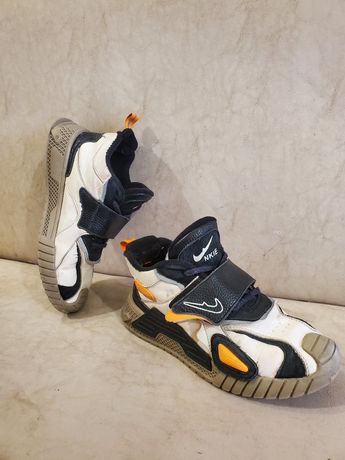 Шкіряні кроси "Nike"/36p.-22cm/ на весну