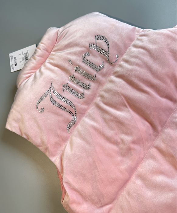 Рожева велюрова жилетка Juicy Couture оригінал розмір S нова дефект