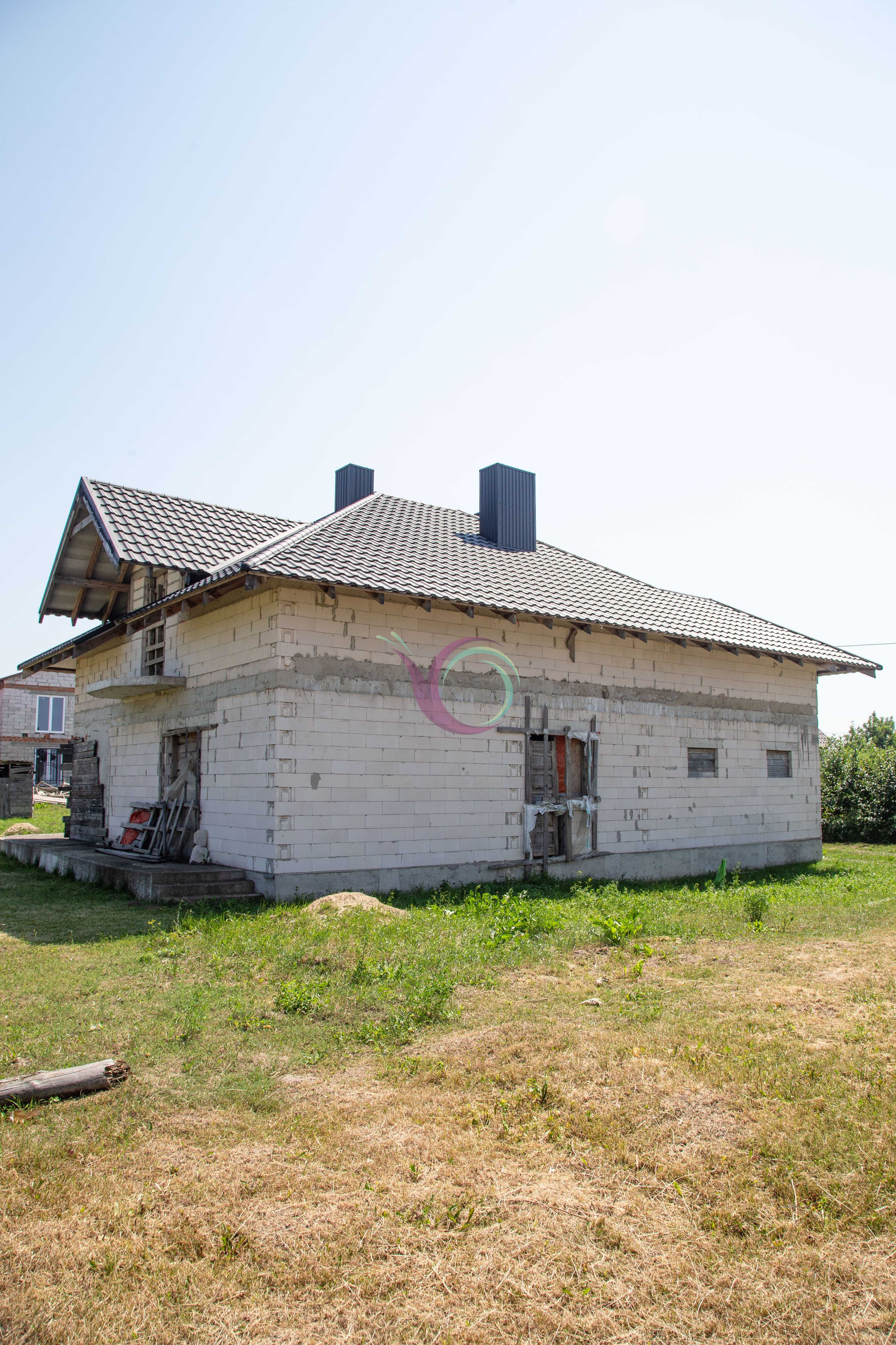 Продається будинок з ексклюзивним проектом у с. Струмівка!