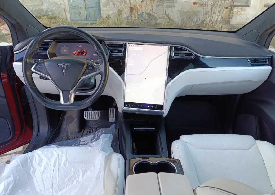 Бампер передній Tesla Model X розборка Тесла Модел X