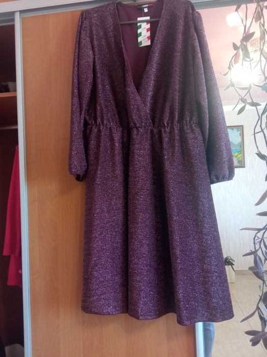 Люрексова сукня міді