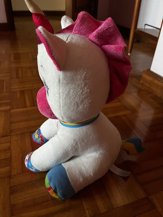 Unicornio Peluche Interativo
