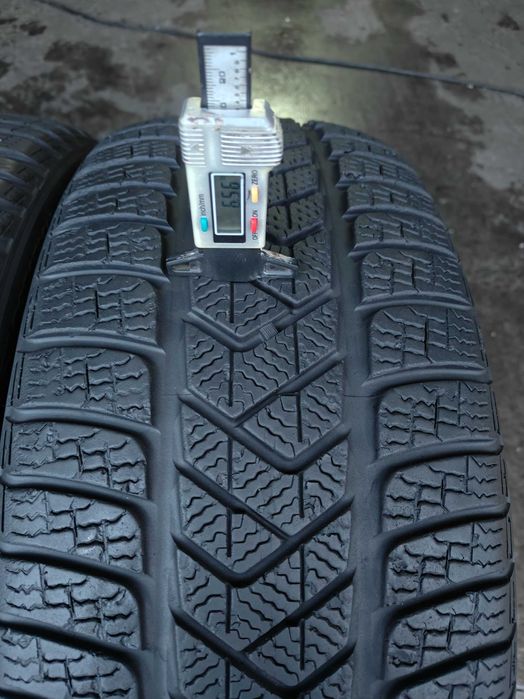 Pirelli Winter SottoZero R19 245 45 шини зимові