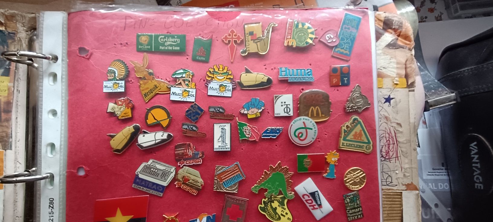 Pins variados para colecionadores