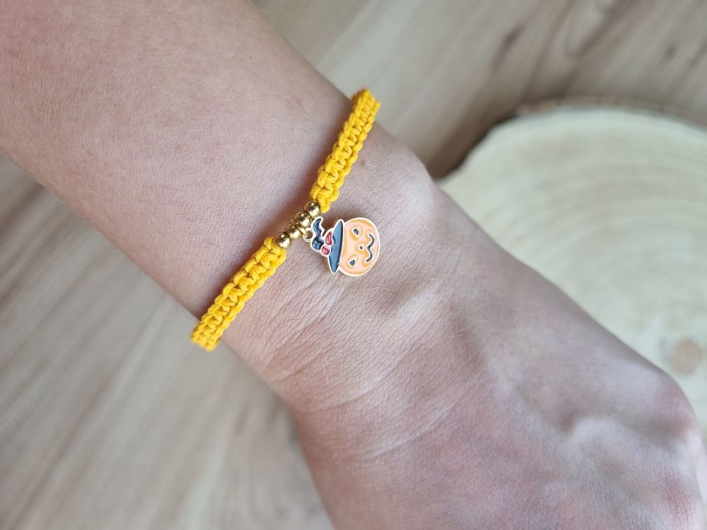 Żółta bransoletka dynia makrama handmade rękodzieło