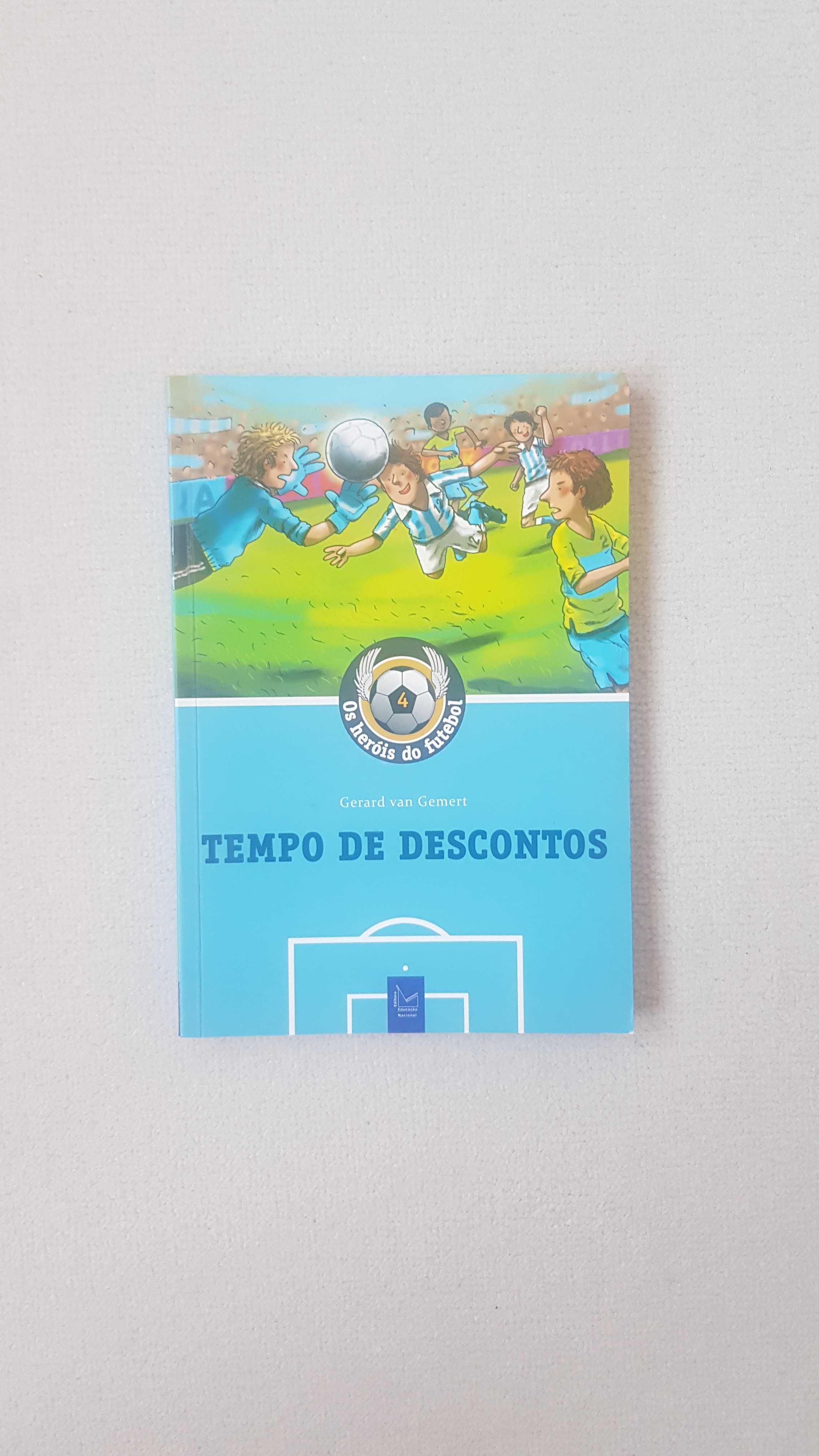 Livros coleção "Os heróis do futebol" de Gerard Van Gemert