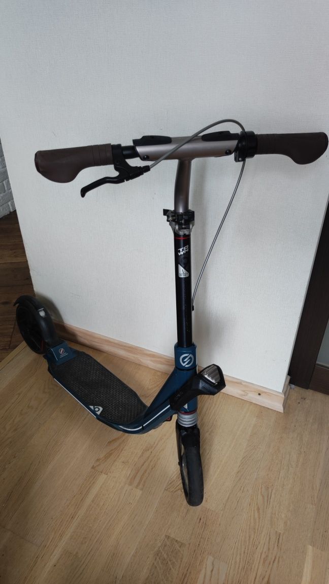 Продам самокат Scooter town 9 EF v2 petrol blue