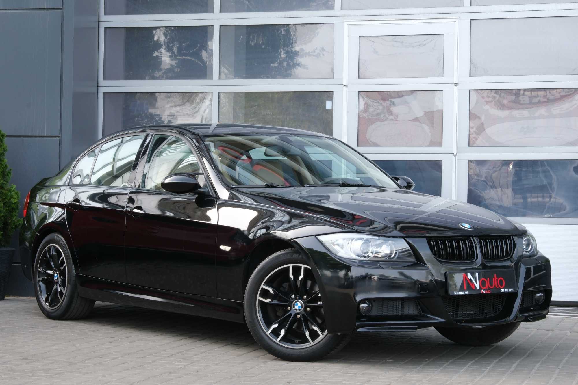 BMW 3 Series Автомобиль
