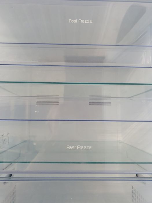 Морозильна камера