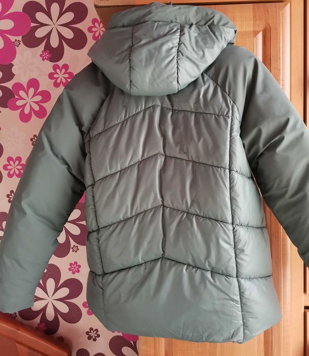 Продам зимову куртку