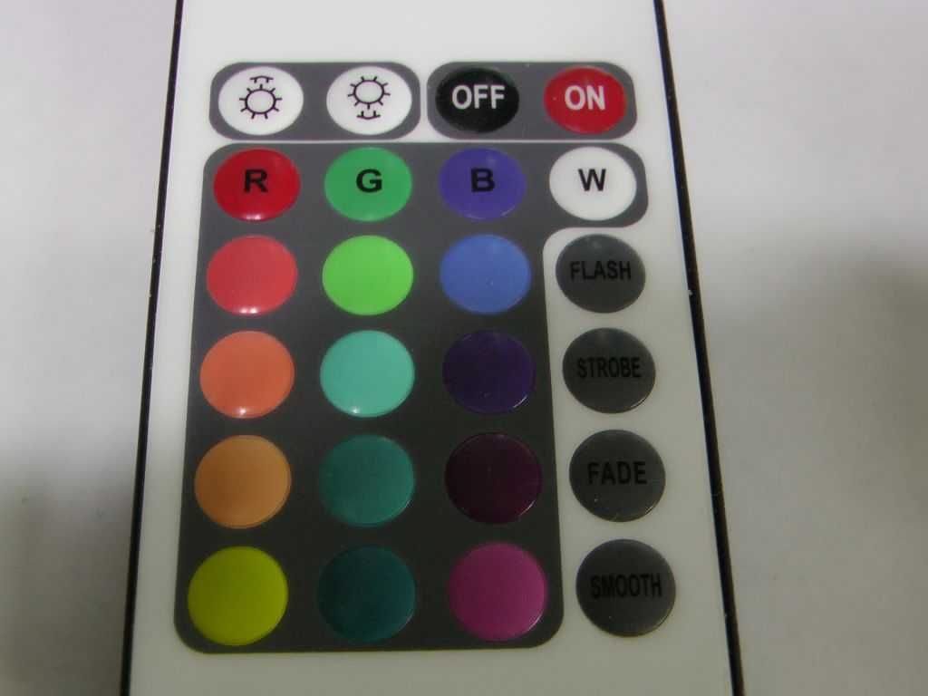 RGB контроллер с дистанционным пультом управления. 24кнопки. 6А 12В.