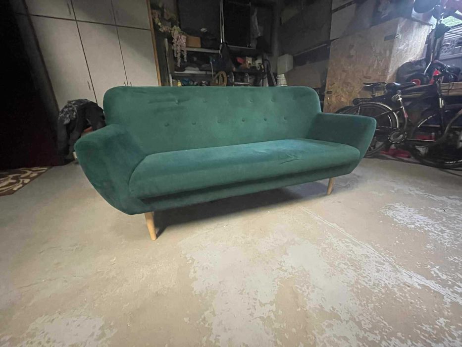 sofa w stylu skandynawskim