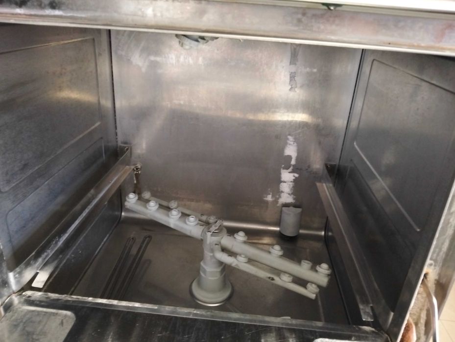 Máquina lava loiça