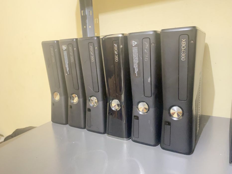 Lote de xbox 360 slim para peças