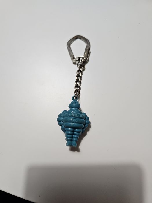 Porta chave Michelin azul antigo