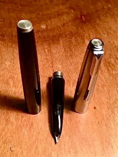 PARKER 61 - made in U. S. A. - caneta de tinta permanente