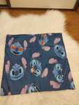 Dekoracyjna poszewka z motywem Stitcha 45*45