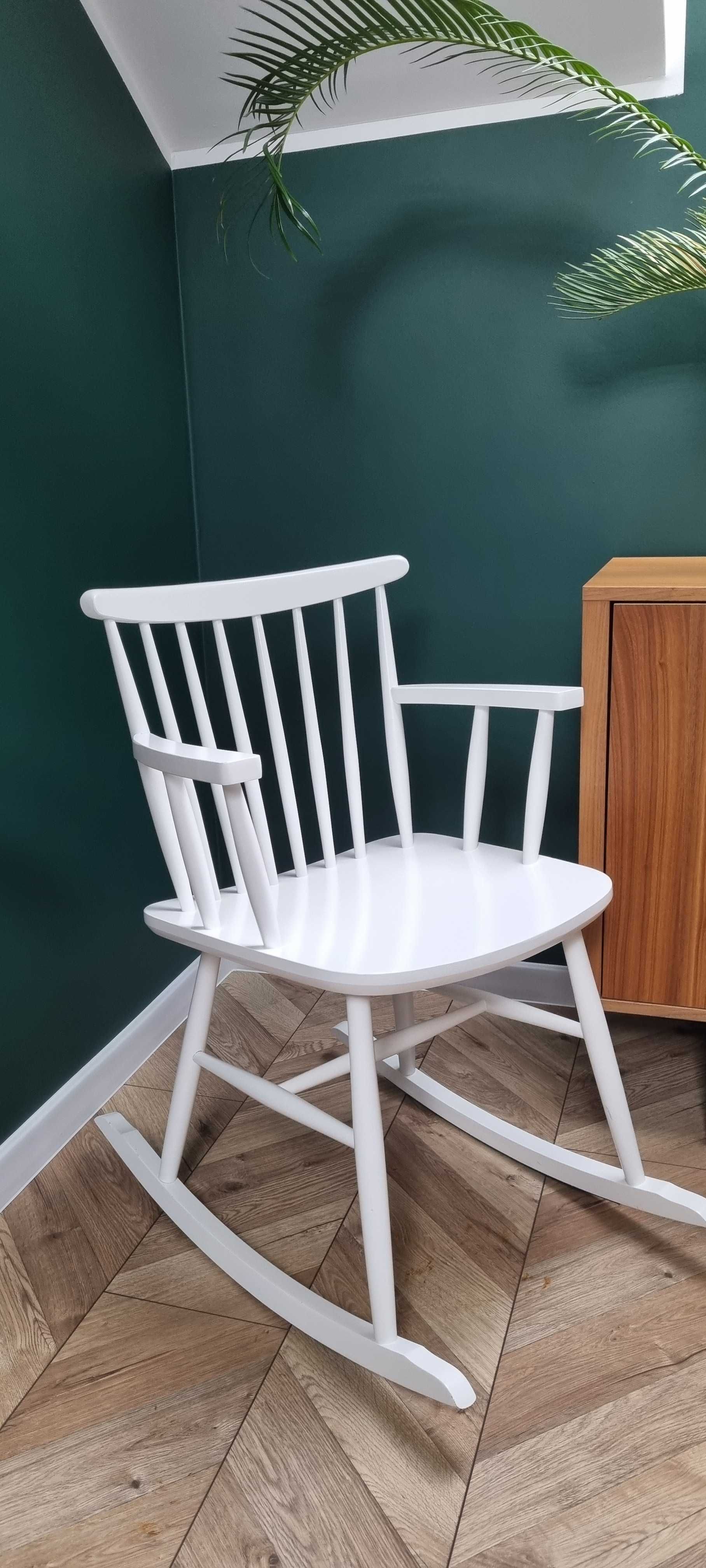 Fotel bujany retro